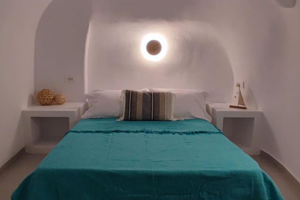 Appartement Finikas Cave House à Foinikiá Extérieur photo