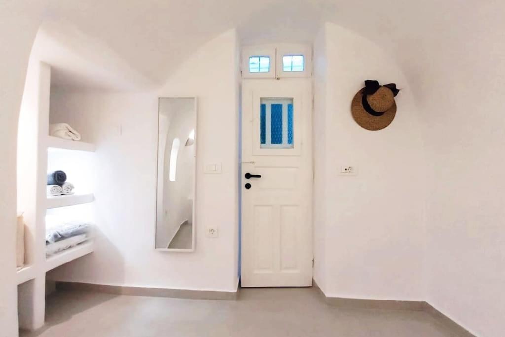 Appartement Finikas Cave House à Foinikiá Extérieur photo